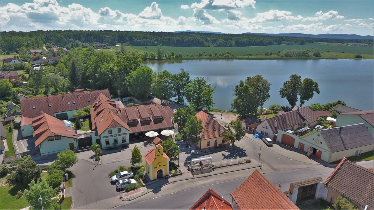Sindlovska Krcma Hotell Ceske Budejovice Exteriör bild